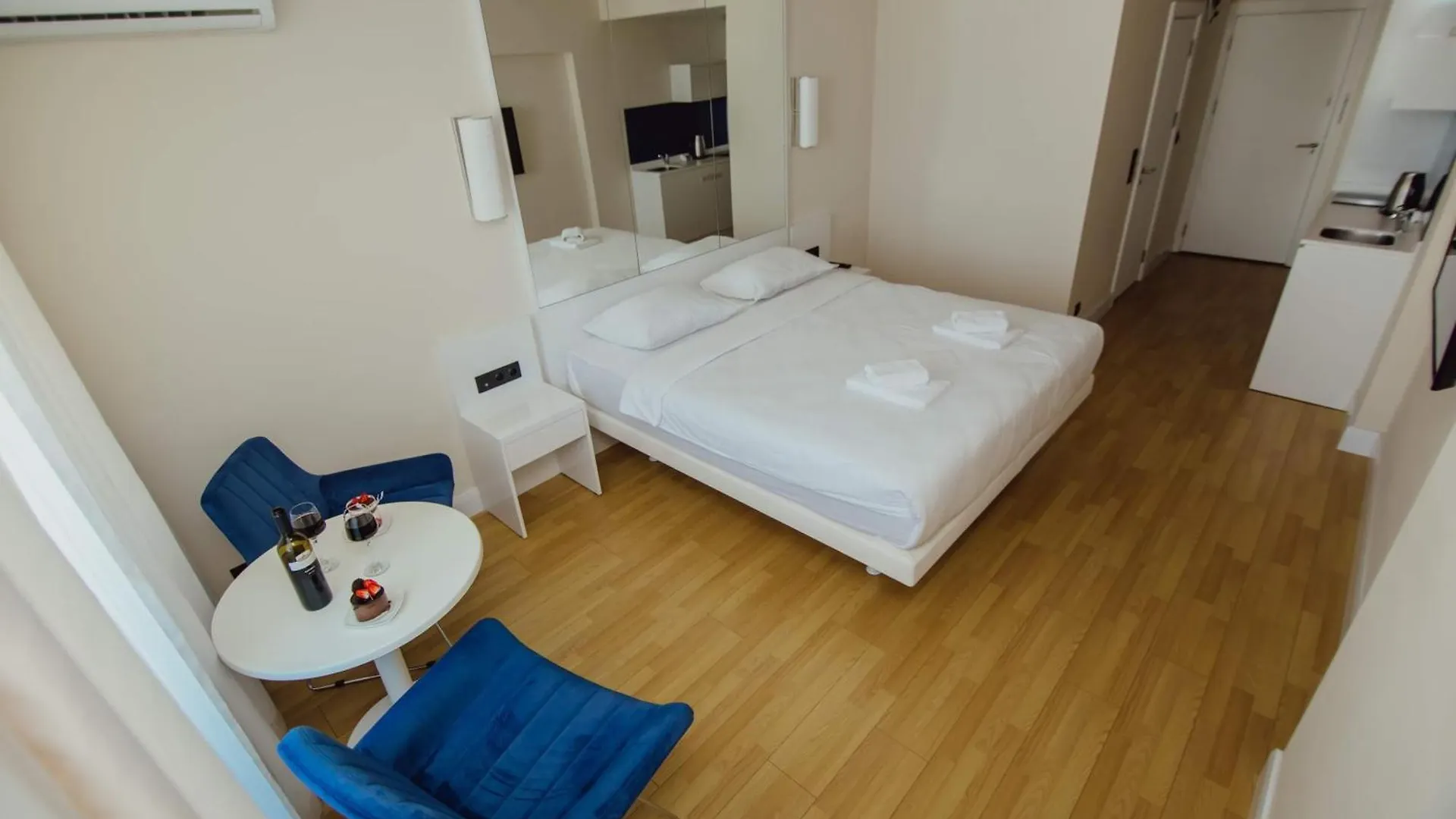 Orbi City King Suite Sea View Batum 5*,
